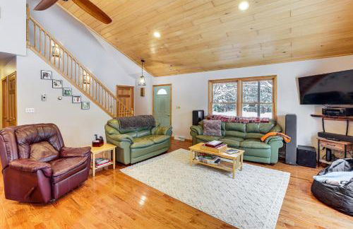 Ski, Hike and Ride On-Site 80-Acre Retreat in Boon - Foto 5