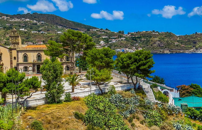 Lipari & Vulcano Excursion - Foto 2