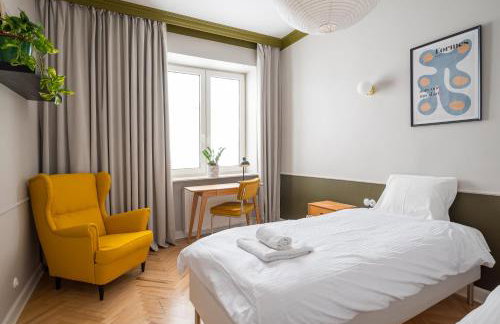 Hala Mirowska Spacious Apartment by BookingHost - Photo 56