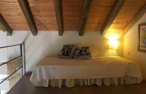 Lillian's Traditional House - Photo 16