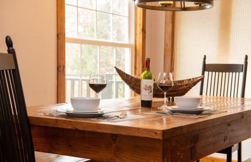 Pet friendly with Fireplace, Near Kasoag Snow Trail - Foto 12