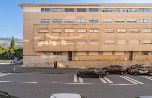 Host Wise - Homely Large Flat - Balcony - Foto 26