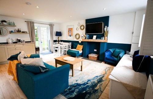 The Bolt Hole Hythe panoramic coast and sea views - Foto 5
