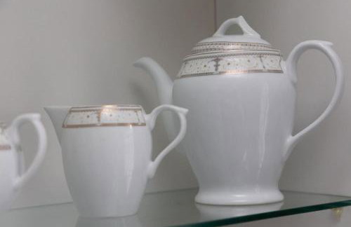 3 bed home sleeps 8 people located 1 min from train stop - Otley Terrace - Photo 27