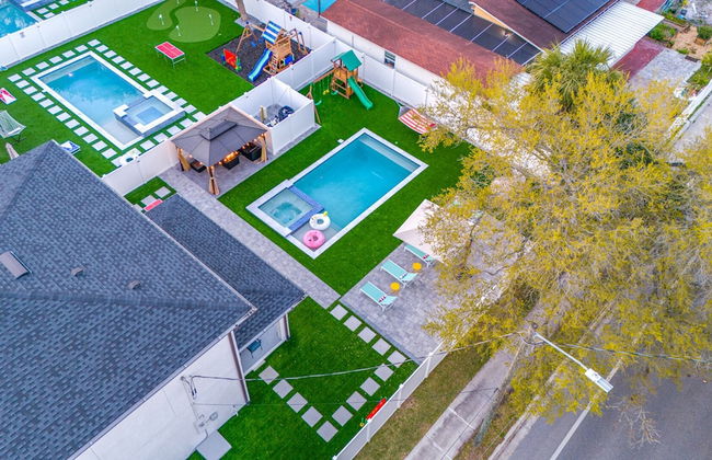 Luxury Modern Villa w/ Pool, Jacuzzi & Amenities! - Foto 58