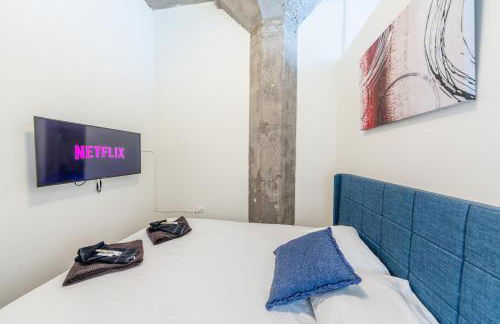 Modern and Bright 2BR on Michigan Ave with Optional Parking and Gym Access Near Soldier Field & Grant Park - Foto 3