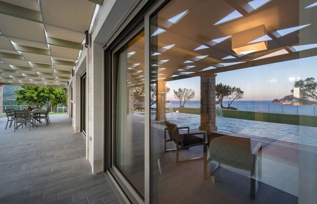 Artina Luxury Villa - Photo 49