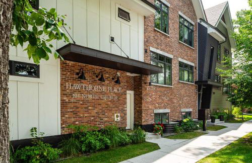 Your Downtown Urban Sanctuary - Walk to EVERYTHING - Foto 26