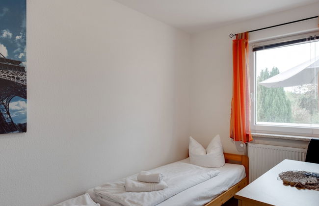 Snug Apartment in Kalkhorst with Terrace near City Center - Foto 27