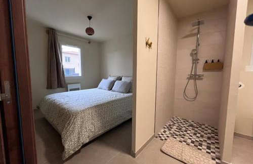 La cahuete Maison neuve, borne électrique, terrain de boules, jardin clos privé - Foto 2