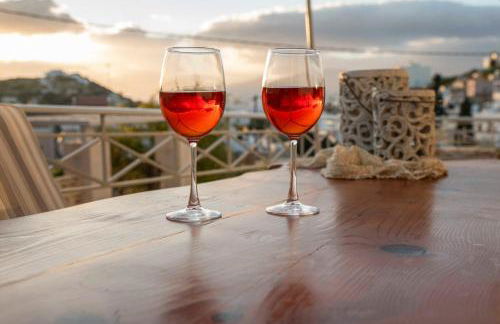 Kleopatra Deluxe Apt with priavte Jacuzzi - Photo 36