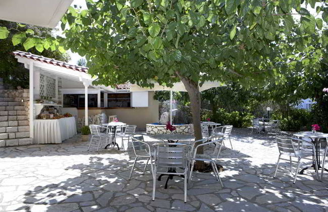 Dafnoudi Hotel Apartments - Foto 16