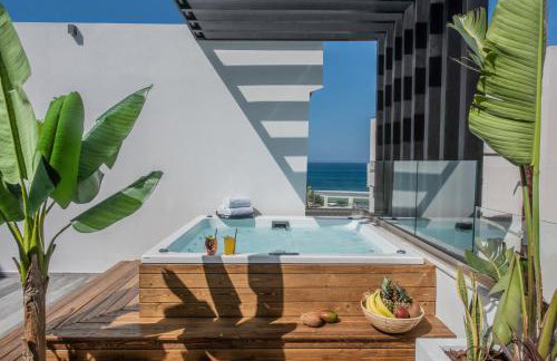 Maison Aqua Suite with Private mini pool jacuzzi - Photo 25