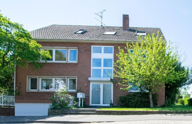 Tolstov-Hotels Generous 3 Room Apartment - Photo 51