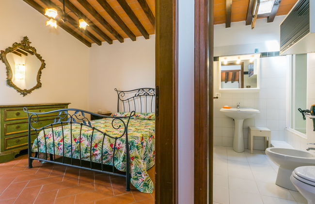 3 bedroom House in Scandicci with garden and terrace - Photo 18