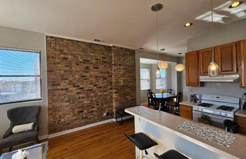 Two Bedroom West Loop - Foto 25