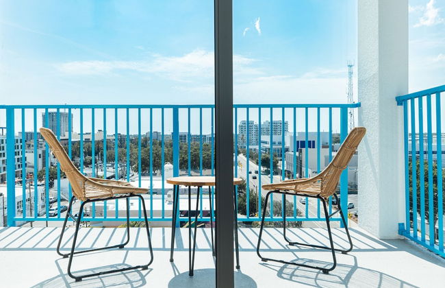 Mint House St. Petersburg Downtown by Kasa - Foto 38