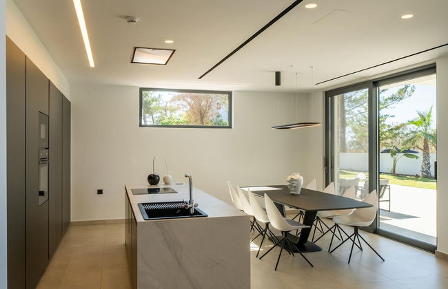 Aethra Grand- Luxury 5-bed Villa 850m From Beach - Foto 33