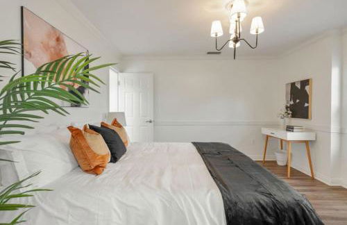 Refreshing Escape- Hot Tub- Games- Sleeps 10 - Foto 24