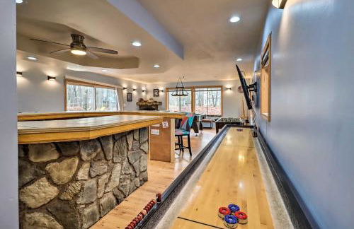 Game Room and Lake Access Albrightsville Home! - Foto 17