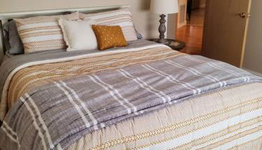 Grass Valley Oasis - Spacious Family Retreat Near Rollins Lake - Photo 3