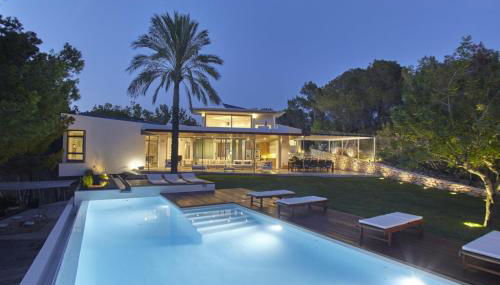 Modern 5 Bedroom Villa in Ibiza Haven, 1239 - Foto 1