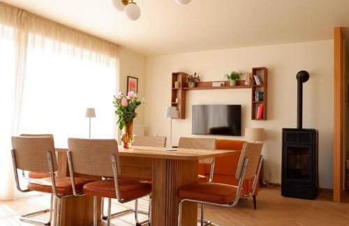 Séjour Mid-Century au Val-d'Ajol avec Parking et Animaux Bienvenus - FR-1-589-846 - Foto 3