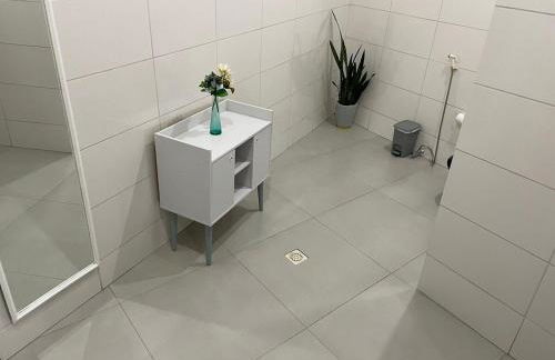 Espaço da Nil, conforto e aconchego em frente ao Parque Sabiá - Foto 25