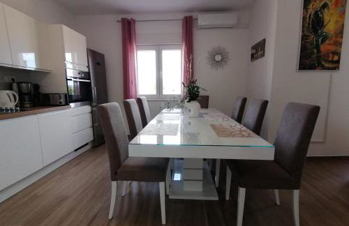 Villa Mir Pridraga - Photo 14