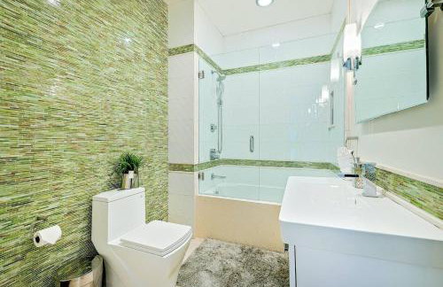 Ocean View Serenity with Theater and Heated Pool - Foto 27