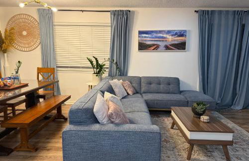 Woodsy Retreat, steps to Bay - Hot tub! - Foto 30