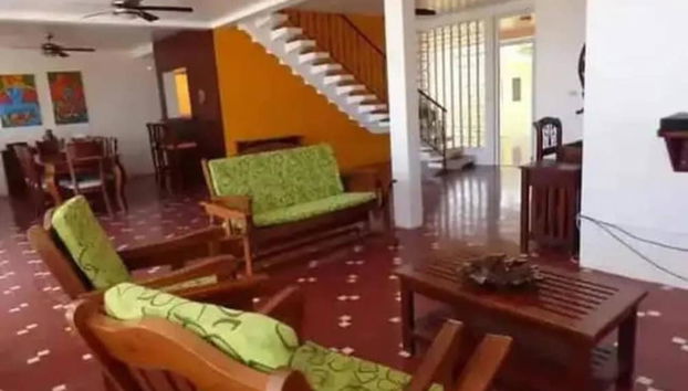 Beachfront House With Pool - Perfect for 12 People - Foto 5, Sala de estar