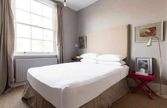 Hemingford Road IV by Onefinestay - Photo 8