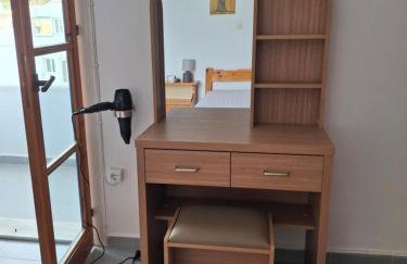 Με θέα τον όρμο της Βάρης - Photo 11