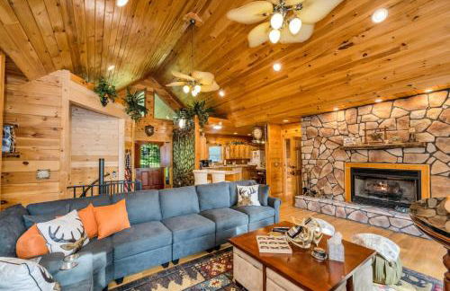 Mountain Views - Firepit - Gas Fireplace - Sleeps 15 - Foto 8