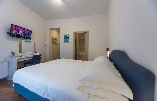 Serena Palace Superior Rooms - Photo 11