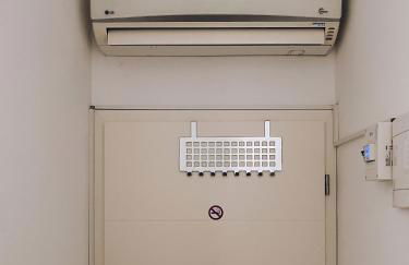 Neuwertiges Apartment mit schnellem WLAN, Netflix, Glasfaser, Kostenlose Privatparkplatz auch für Transporter geeignet R8 - Foto 15