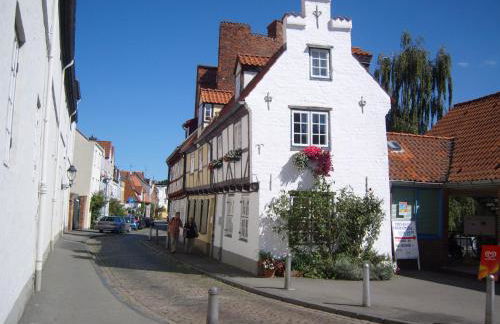 Kulturdenkmal 60 m2 HISTORISCHES BALKENHÄUSCHEN von 1749 - Foto 38
