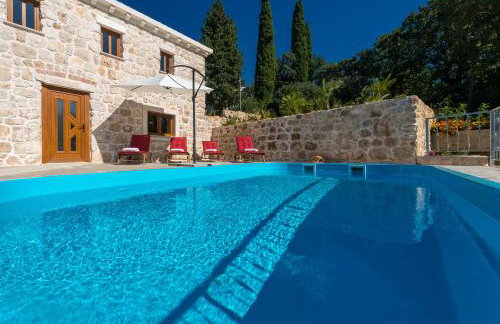 Holiday Home Marina - private swimming pool - Foto 7