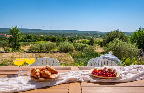 Villa Matea - heated pool, peace, view - Photo 9