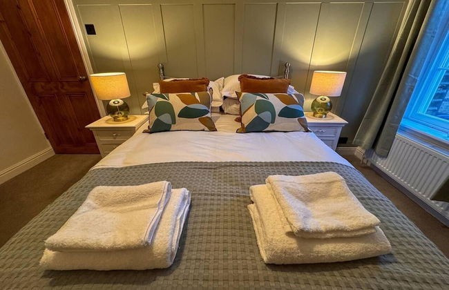 Captivating 3-bed Cottage in Saltaire - Foto 11