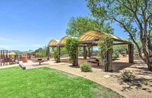 Pool Access! Snowbird Retreat in North Phoenix - Foto 27