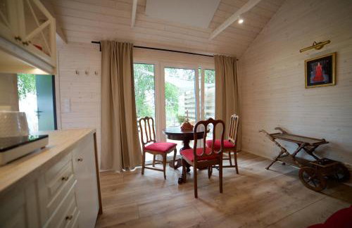 JURA GLAMP luksusowe całoroczne domki na wyłączność KOPUŁY IGLOO taras ogród - Foto 24