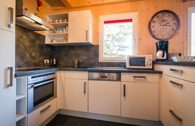 Cozy Chalet With hot tub - Foto 7