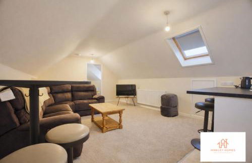 2 BR sleeps 4 - Huge communal space - Long stays welcome - Close to Hinkley - Free private parking - Foto 3