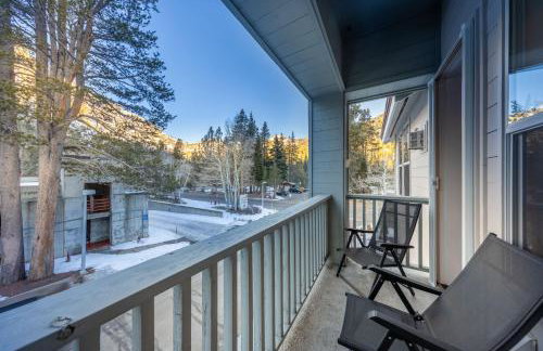 Palisades Tahoe Lodge Rentals Premium Fireplace One Bedroom #807 - Photo 10