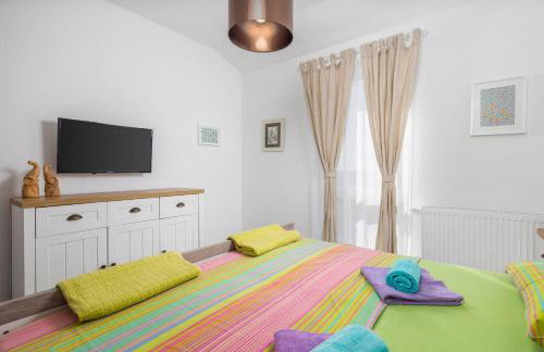 Apartments Villa Padrone with pool - perfect for families! - Photo 39