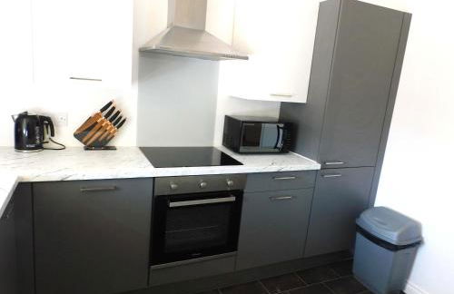 No 9 - Modern 3 Bedroom Apartment in Lanark Town Centre - Foto 18