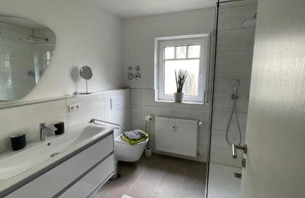 Nagelneue gemütliche 2-Zi-Wohnung - Foto 13