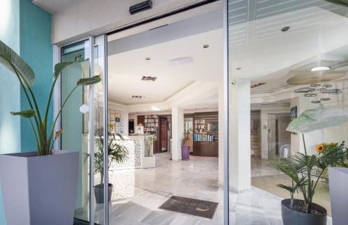 Steris Elegant Beach Hotel - Photo 20